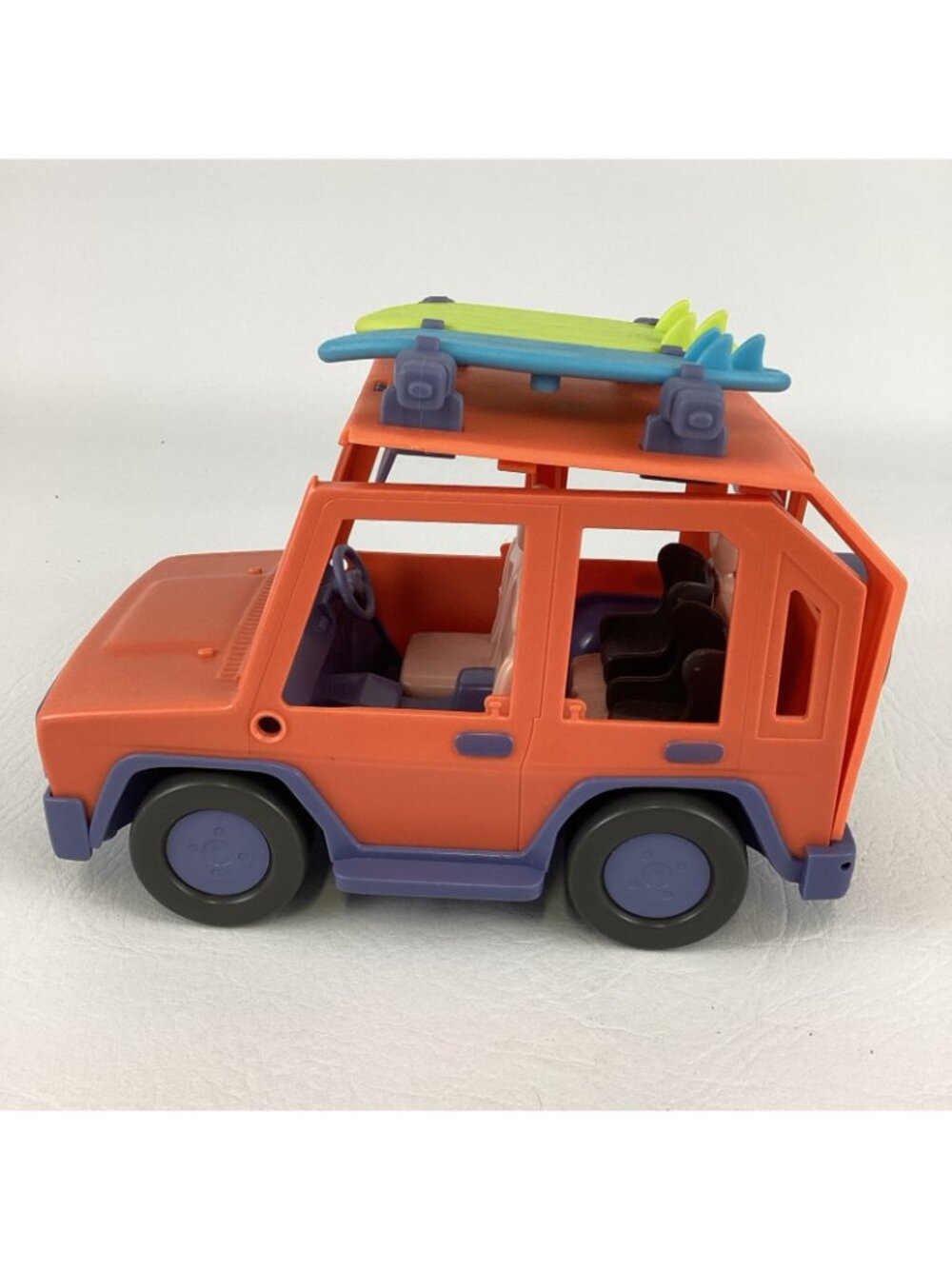 Bluey Heeler Family Beach Trip 4WD Vehicle Figures Lot Bandit Bingo Surfboards - Picture 4 of 11